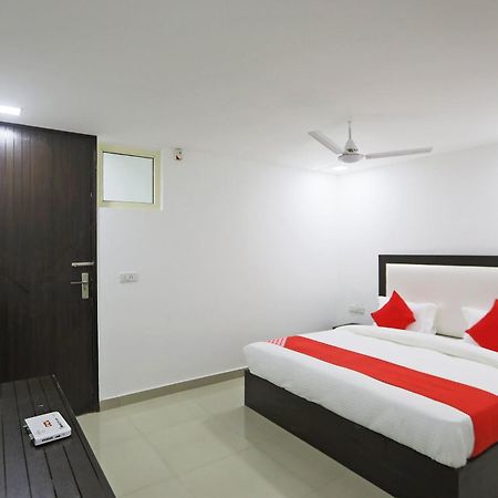 Townhouse South Lawn Hotell New Delhi Eksteriør bilde