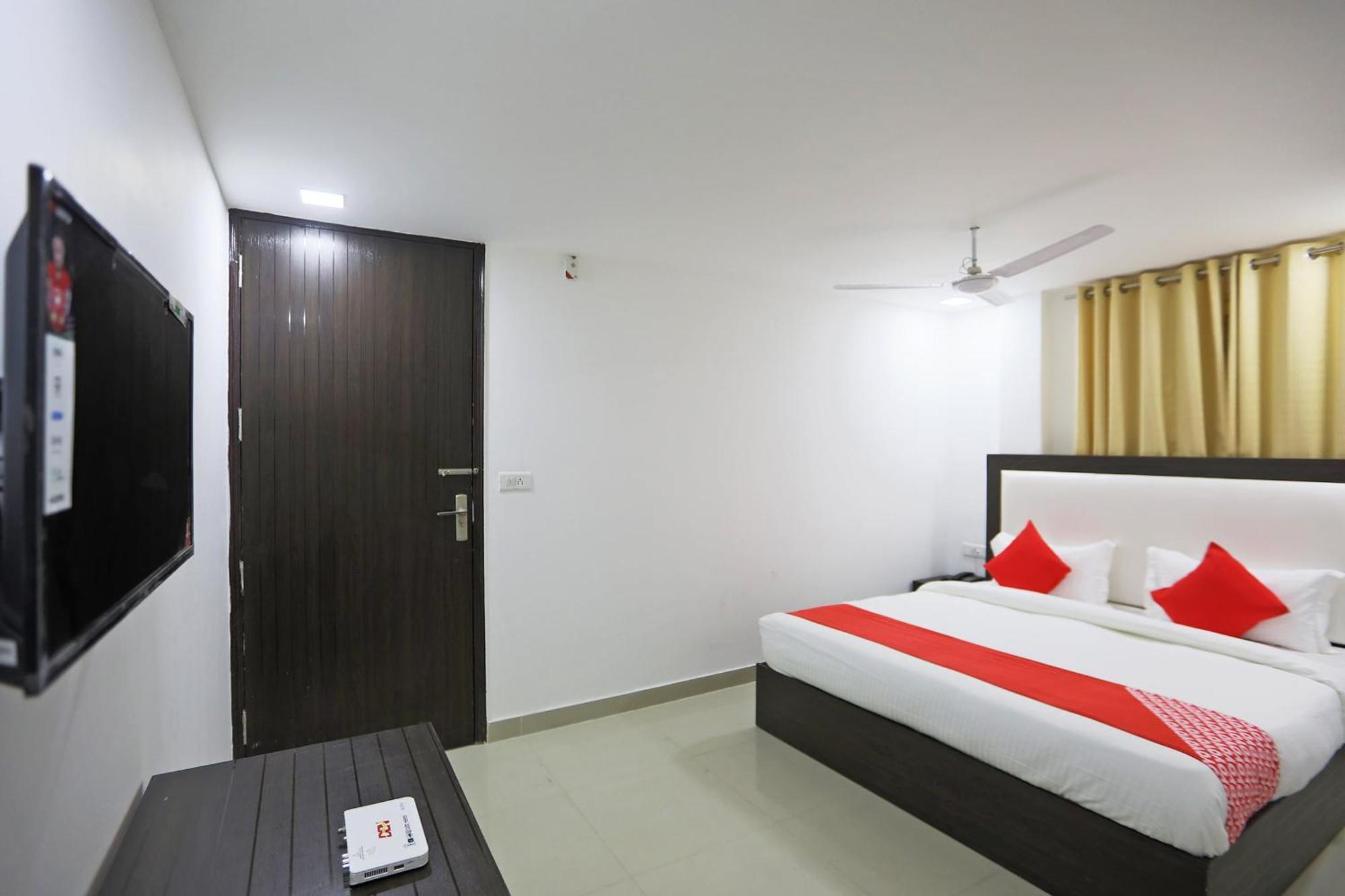 Townhouse South Lawn Hotell New Delhi Eksteriør bilde